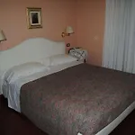 Bastimento 3*